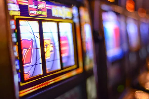 Dadu Online betting options and payout structure on mpoten slot
